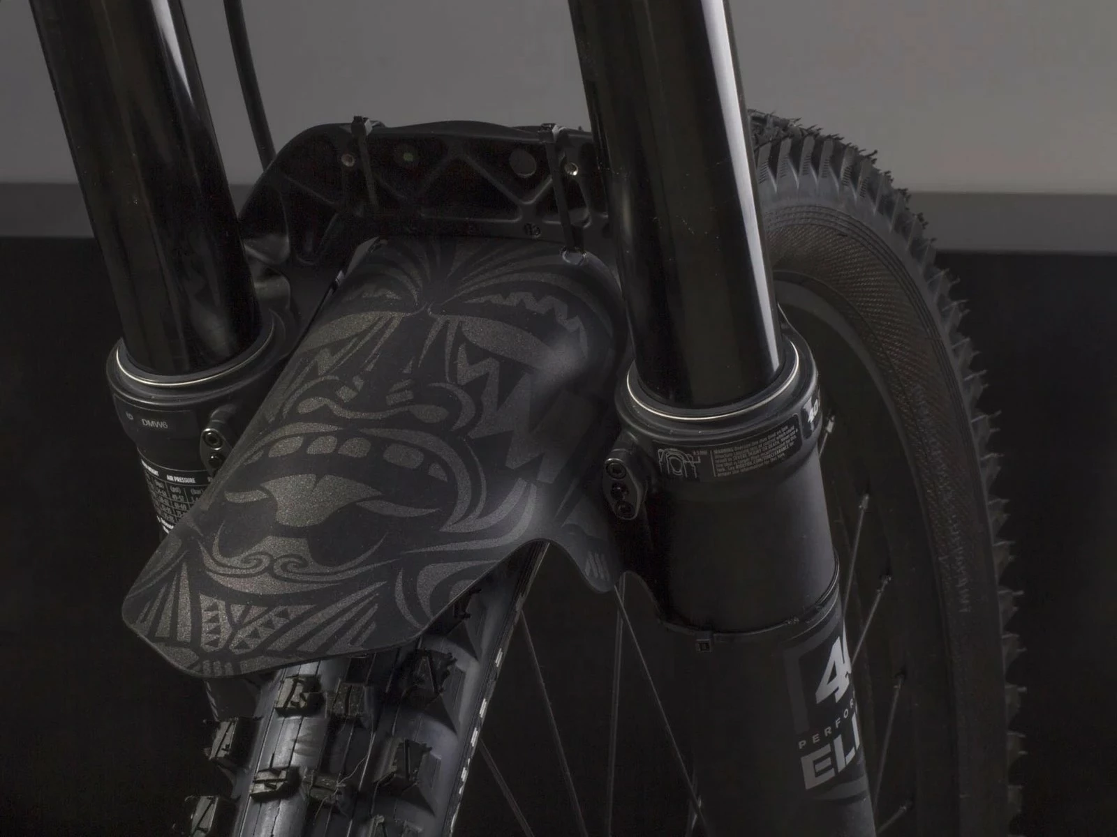 All-mountain-style AMS Garde Boue Avant Maori Mud Guard 6 All-mountain-style AMS Garde Boue Avant Maori Mud Guard – Image 4