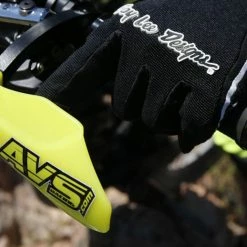 AVS Racing Protège Mains VTT MTB Hand Guard Design 9 AVS Racing Protège Mains VTT MTB Hand Guard Design -Vélos électriques Soldes Magasin avs racing protege mains vtt mtb hand guard design 2