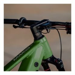 Berria Bikes BERRIA Mako Hybrid HP 6 VTTAE 720WH Green Jungle/grey Keronite 2023 -Vélos électriques Soldes Magasin berria mako hybrid hp 6 vttae 720wh green junglegrey keronite 2023 3