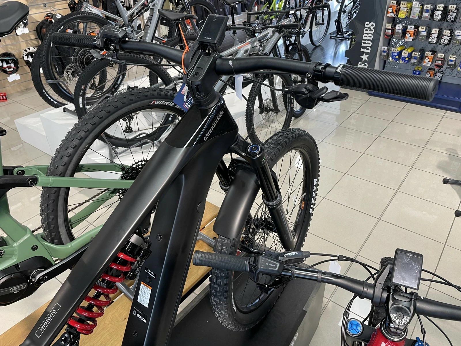 CANNONDALE Moterra Neo Carbone LT 2 VTTAE Matte Black 2023 15 CANNONDALE Moterra Neo Carbone LT 2 VTTAE Matte Black 2023 – Image 13