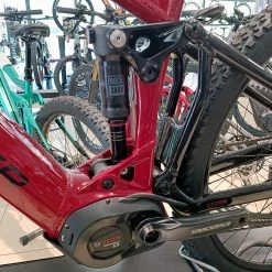 MONDRAKER Chaser 750 VTTAE Cherry Red-black 2022 -Vélos électriques Soldes Magasin mondraker chaser 750 vttae cherry red black 2022 2