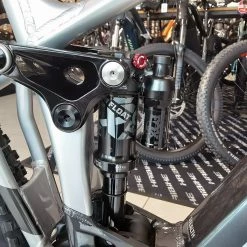 MONDRAKER Crafty R 29 VTTAE Racing Silver-graphite 2022 -Vélos électriques Soldes Magasin mondraker crafty r 29 vttae racing silver graphite 2022 3