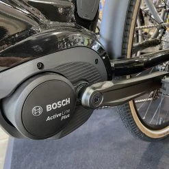 ROCK MACHINE Crossride INT E400 B Touring 500WH Vélo De Ville électrique 2022 -Vélos électriques Soldes Magasin rock machine crossride int e400 b touring 500wh velo de ville electrique 2022 3