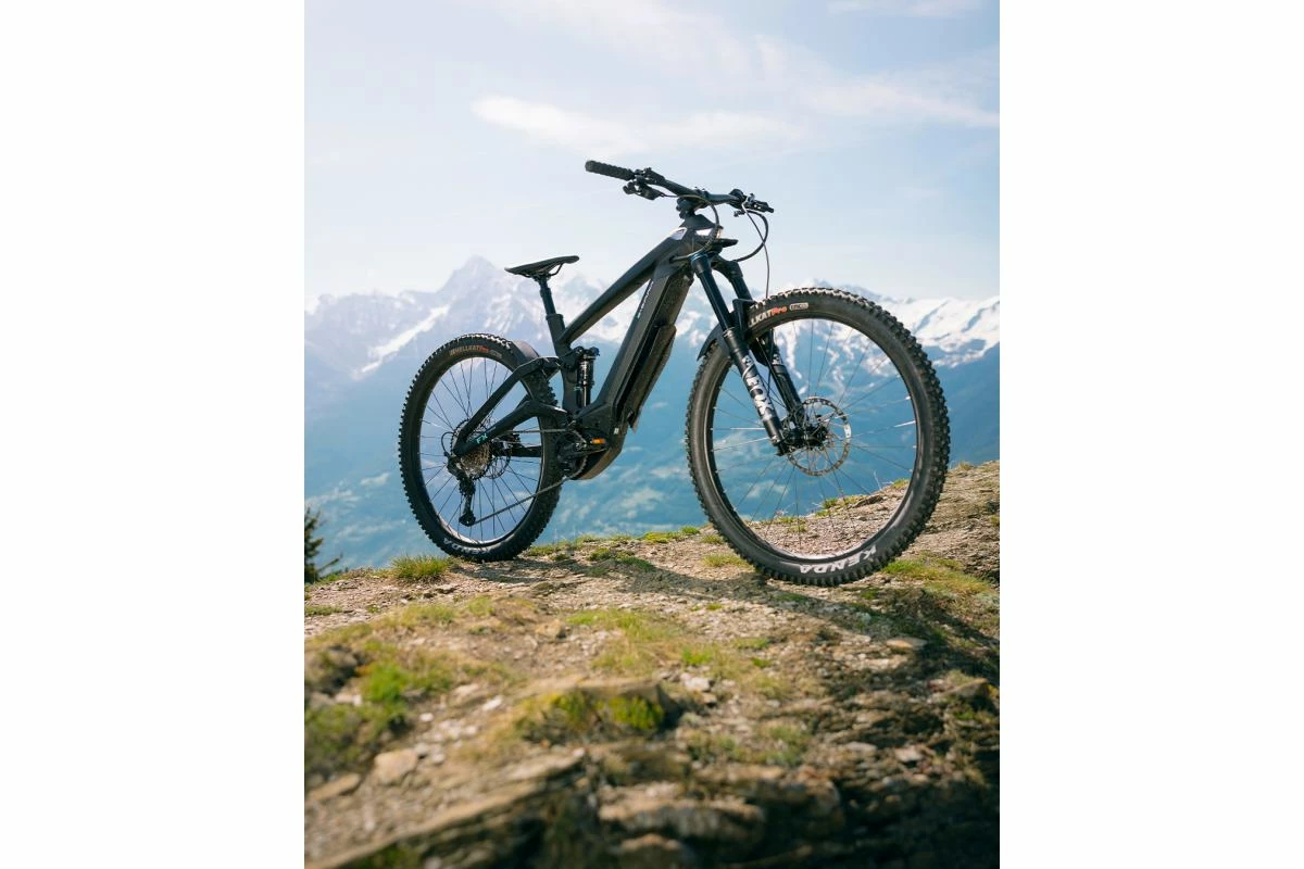 VTT Électrique BIANCHI E-Omnia FX-Type FS XT 12v Couleur Noir/Bleu Clair Taille Cadre 48 (L) 5 VTT Électrique BIANCHI E-Omnia FX-Type FS XT 12v Couleur Noir/Bleu Clair Taille Cadre 48 (L) – Image 3